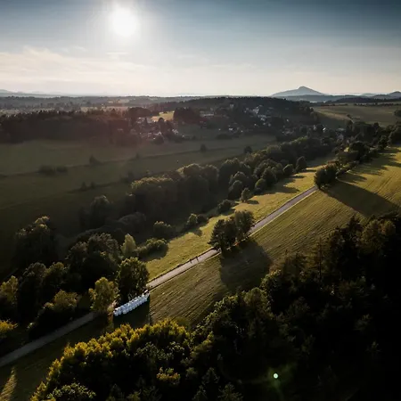 Podhlavicky Mlyn Hotel Vselibice